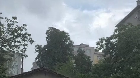 Çerkezköy’de Sağanak Yağmur Başladı