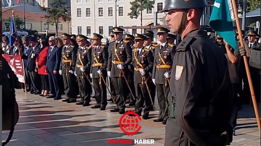30 ağustos zafer bayramı atatürk anıtına çelenk ile başladı