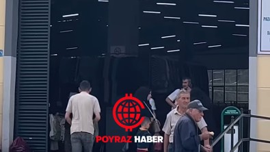 FUAR BİTTİ, AFİŞLER KALDI